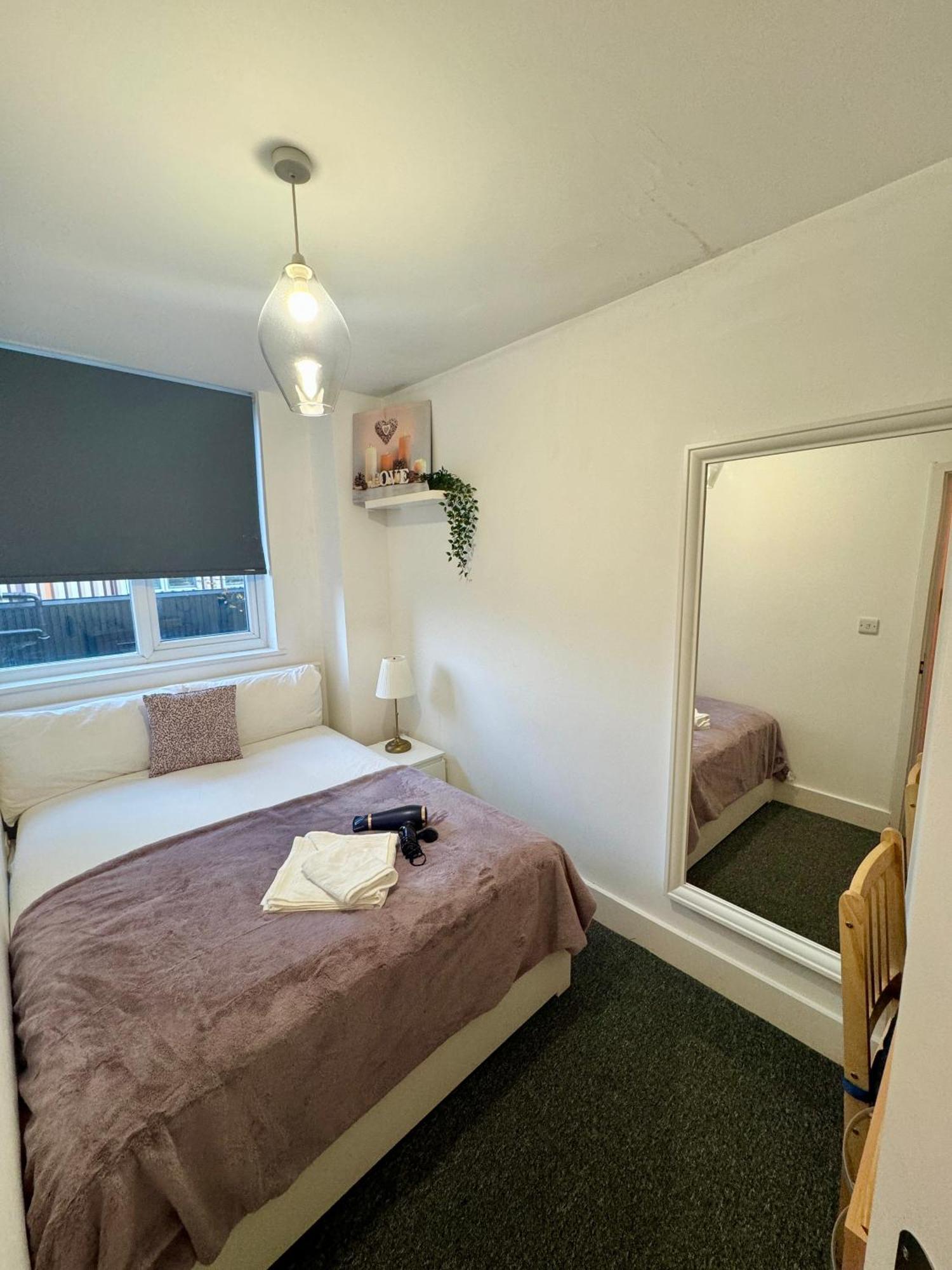 Privatunterkunft Cosmopolitan Private Bedrooms Euston Station 123